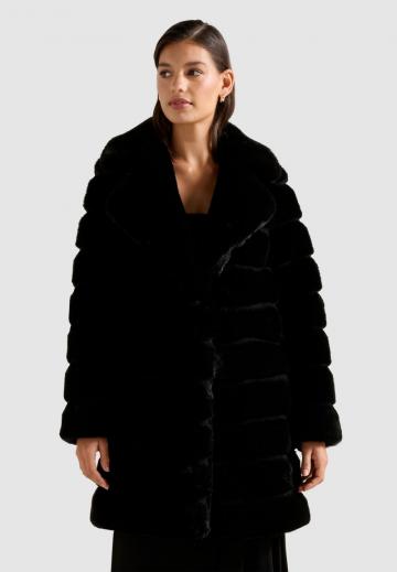 Короткое пальто