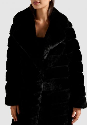 Короткое пальто