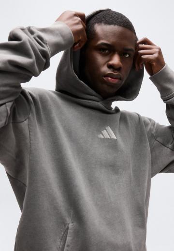 Спортивная кофта