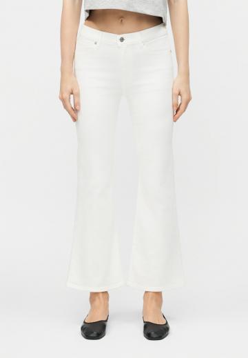 Клешеные джинсы