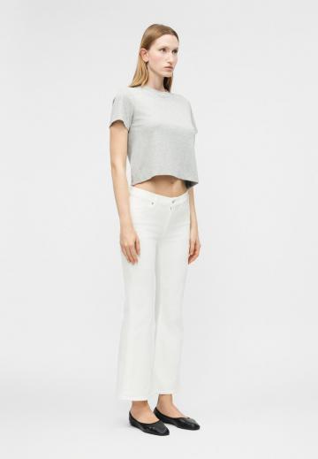 Клешеные джинсы