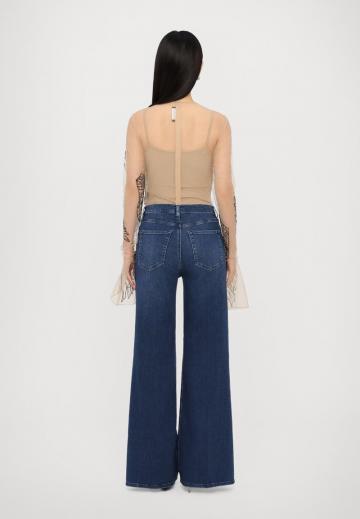 Джинсы бойфренда