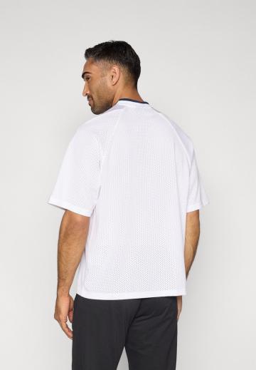 Спортивная майка