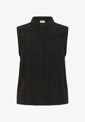Блузка без рукавов