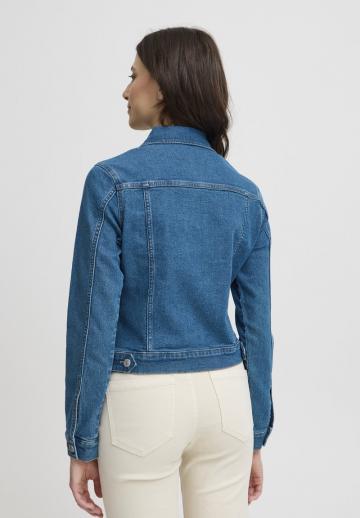 Джинсовая куртка