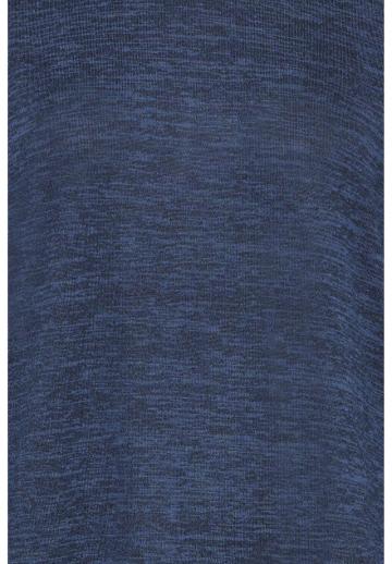 Пуловер с вырезом V