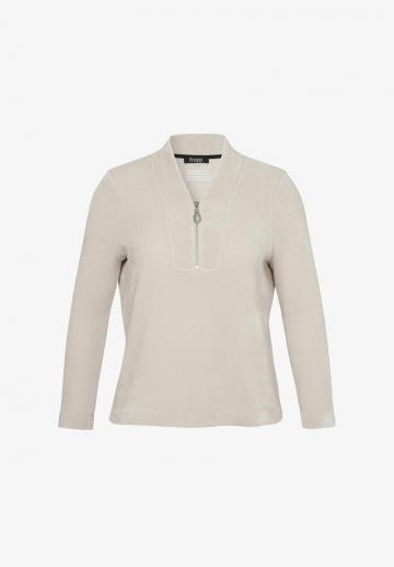 Пуловер с вырезом V