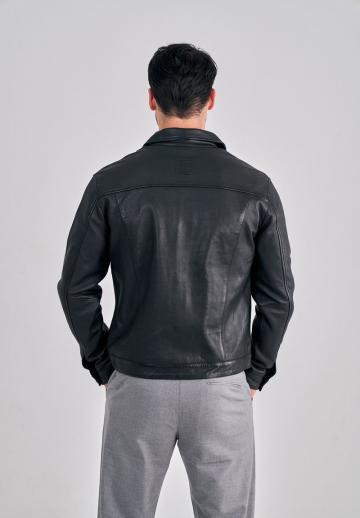 Кожаная куртка