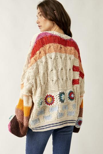 Жаккардовая вязаная кофта