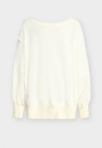 Длинный пуловер