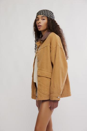 Короткое пальто