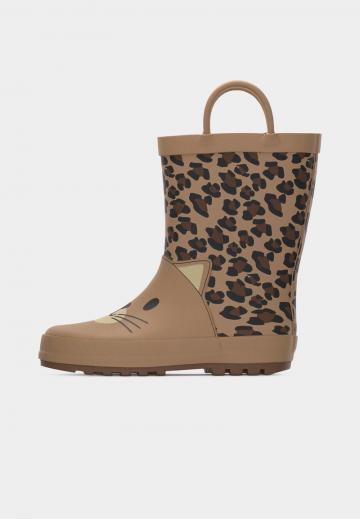 Резиновые сапоги