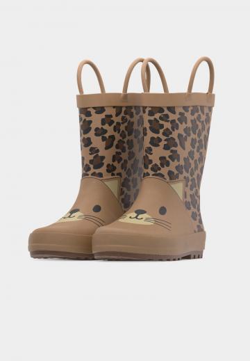 Резиновые сапоги