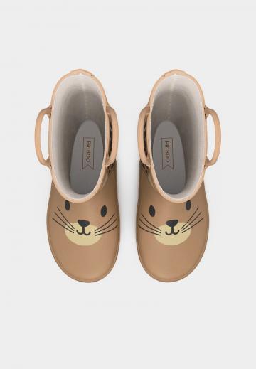 Резиновые сапоги