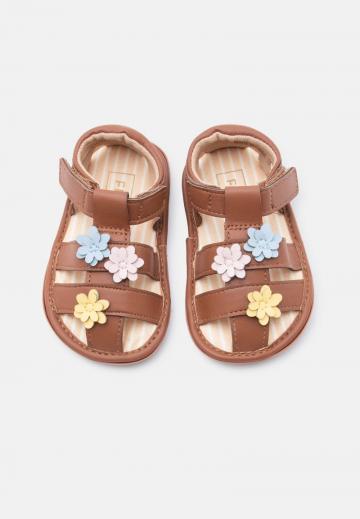 Детская обувь