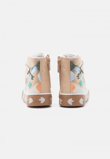 Высокие кеды