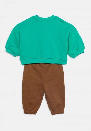 Набор одежды