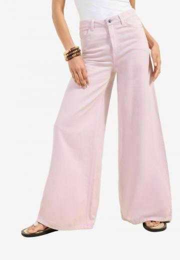 Клешеные джинсы