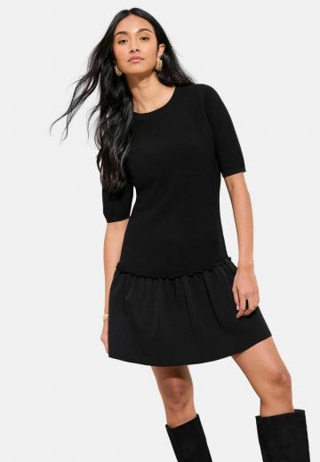 Вязаное платье