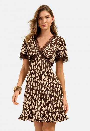 Короткое платье