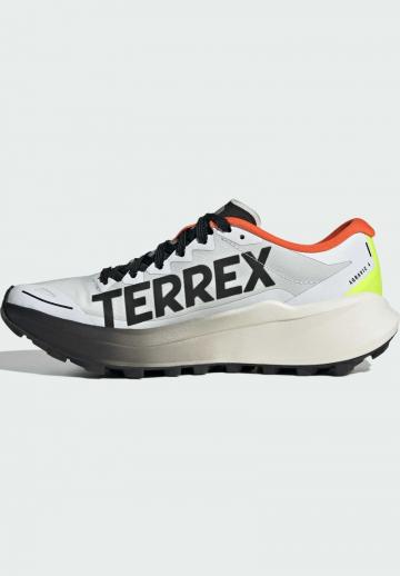 Беговые кроссовки