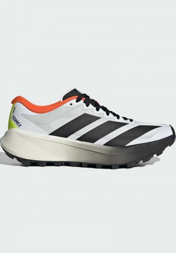 Беговые кроссовки