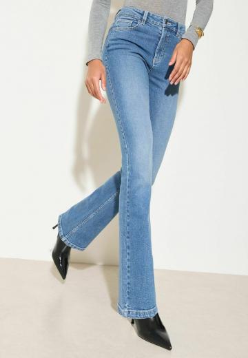 Клешеные брюки