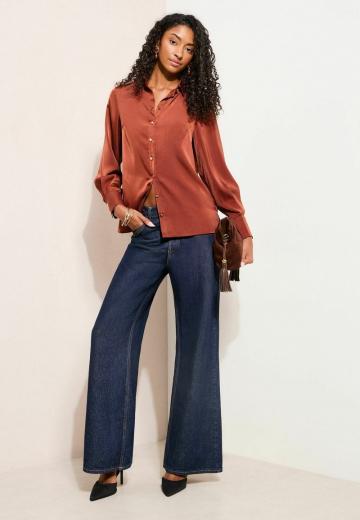 Атласная блузка