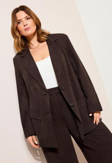 Короткое пальто