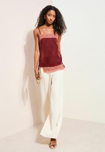 Топ на бретельках