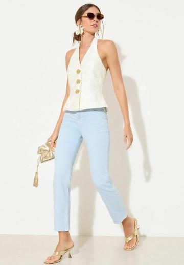 Короткие джинсы