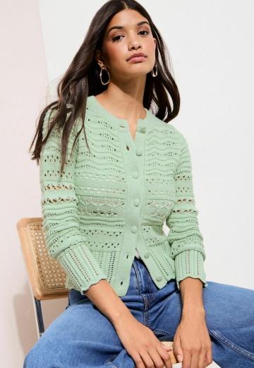 Вязаная кофта