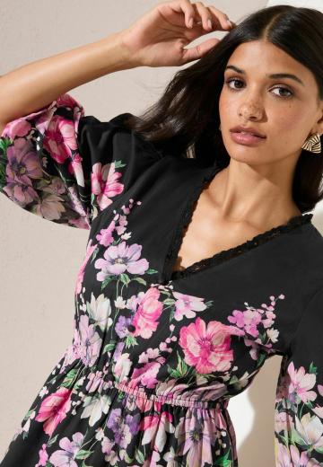 Короткое платье