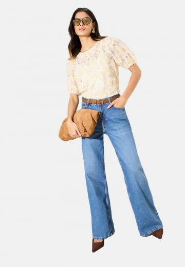 Кружевная блузка