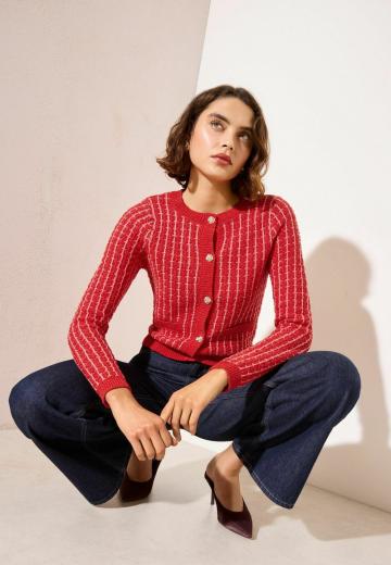 Жаккардовая вязаная кофта