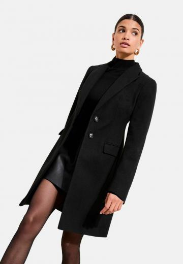 Короткое пальто