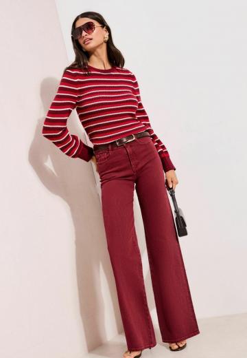 Пуловер в полоску