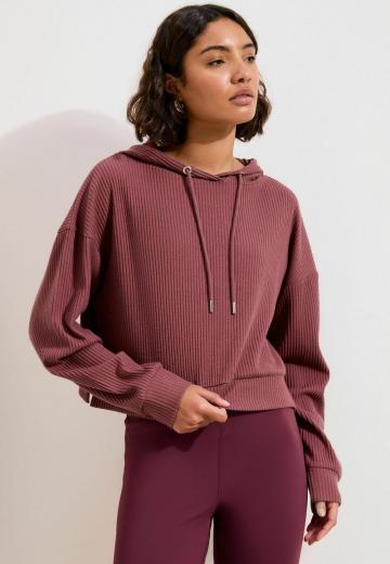 Пуловер с капюшоном