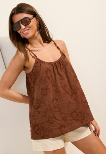 Топ на бретельках