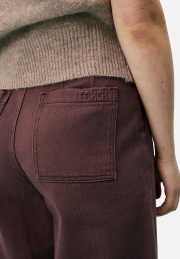 Клешеные джинсы