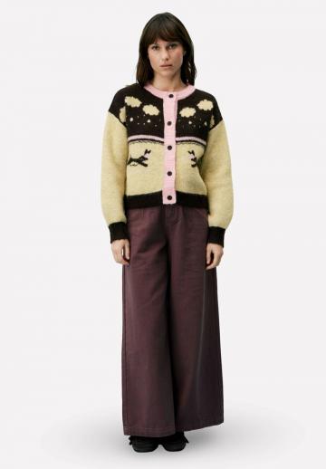 Жаккардовая вязаная кофта