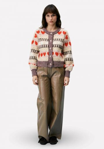 Жаккардовая вязаная кофта