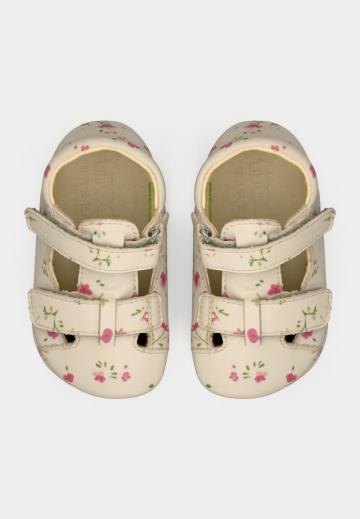 Детская обувь