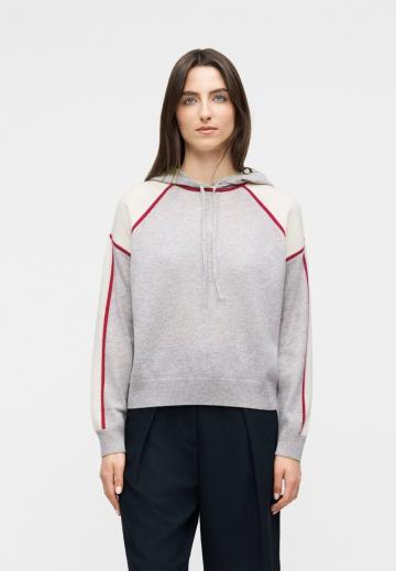 Пуловер с капюшоном