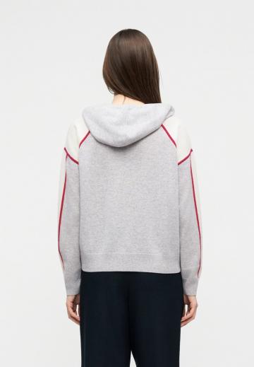 Пуловер с капюшоном