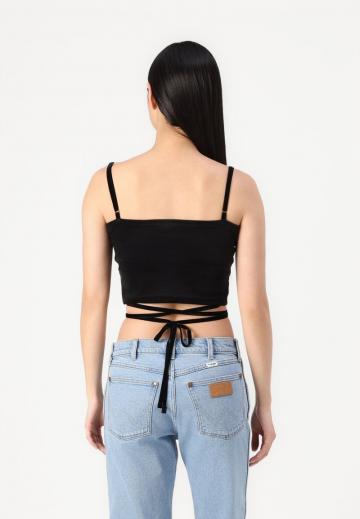 Топ на бретельках