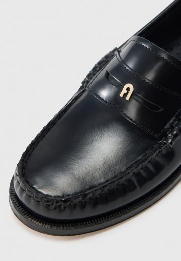 Полуботинки