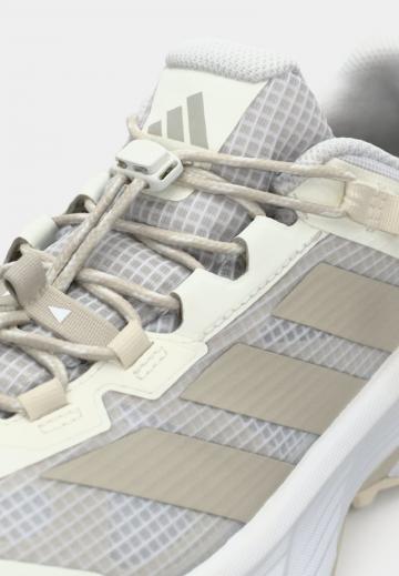 Походные ботинки