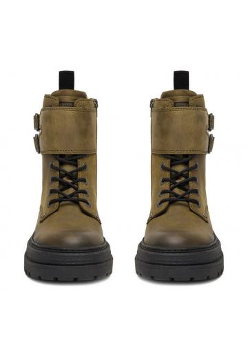 Ботинки на шнуровке