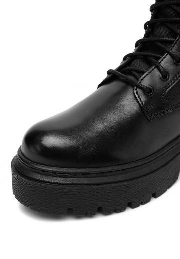 Полусапожки на платформе